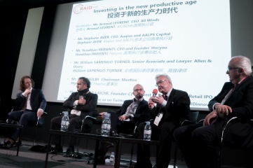 Mark Beilby of 360 Degrees Media speaking at RAID 2018 conference in Paris on 19 June 2018 (Photo: Fondation Prospective et Innovation)