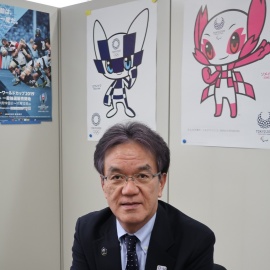 speaker image